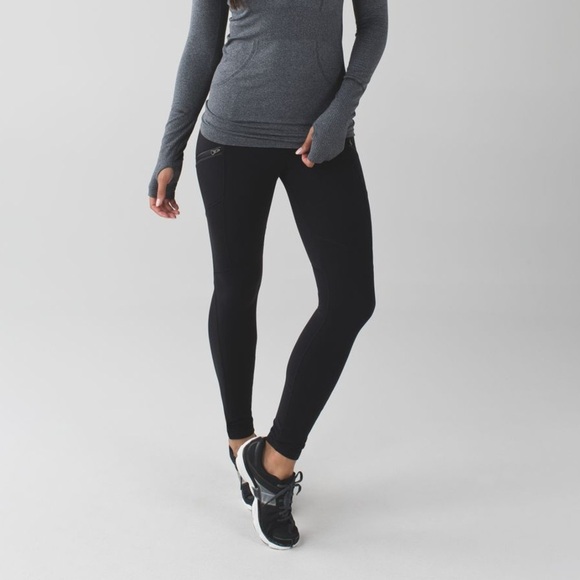Lululemon Toasty Tech Tight II Size 2 Black Thermal Fleece-Lined Leggings - Picture 2 of 8